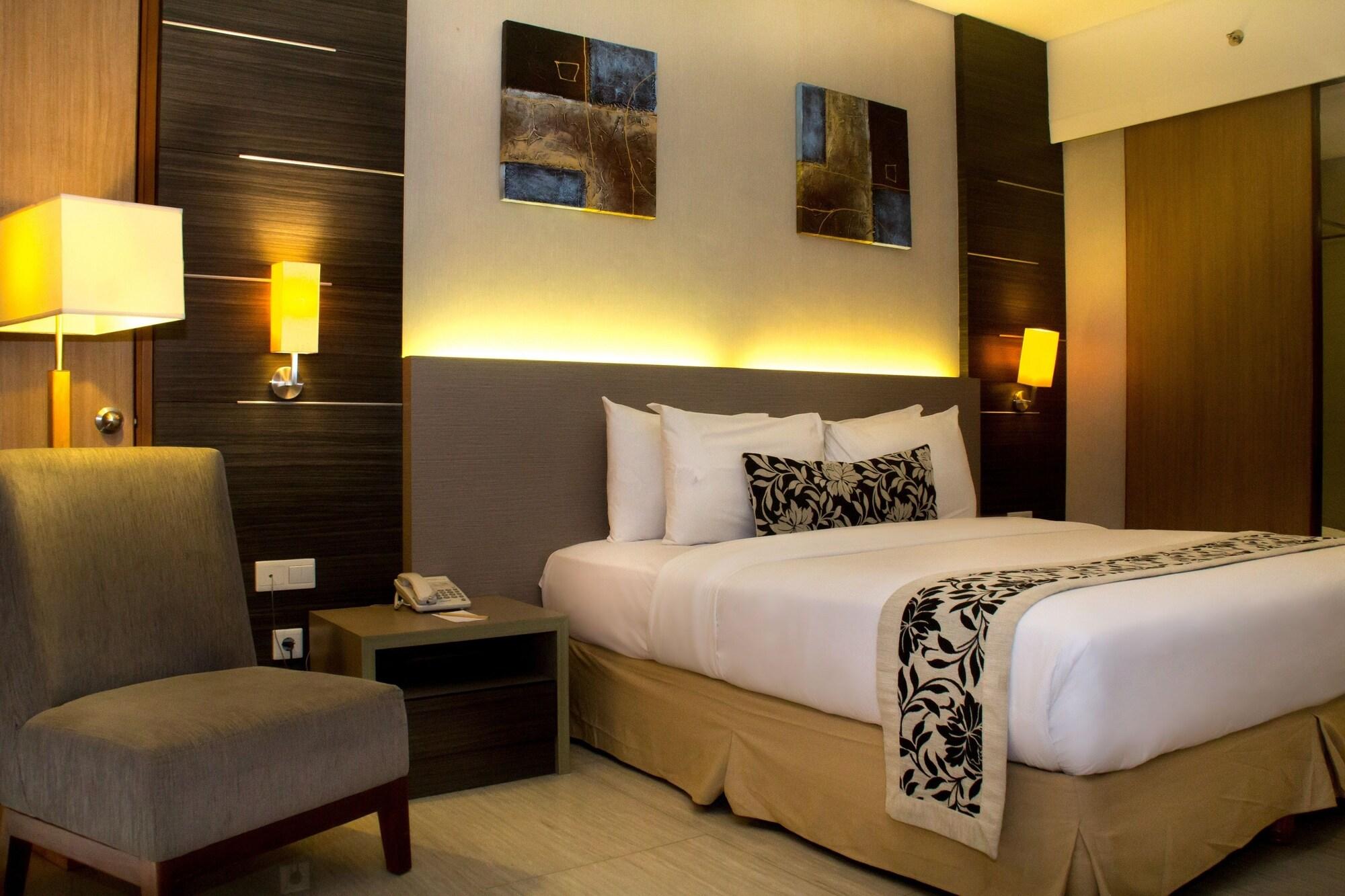 Verona Palace Hotel Μπαντούνγκ Εξωτερικό φωτογραφία