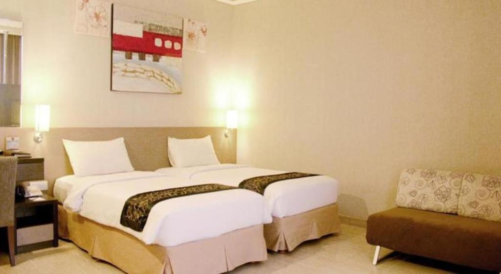 Verona Palace Hotel Μπαντούνγκ Εξωτερικό φωτογραφία