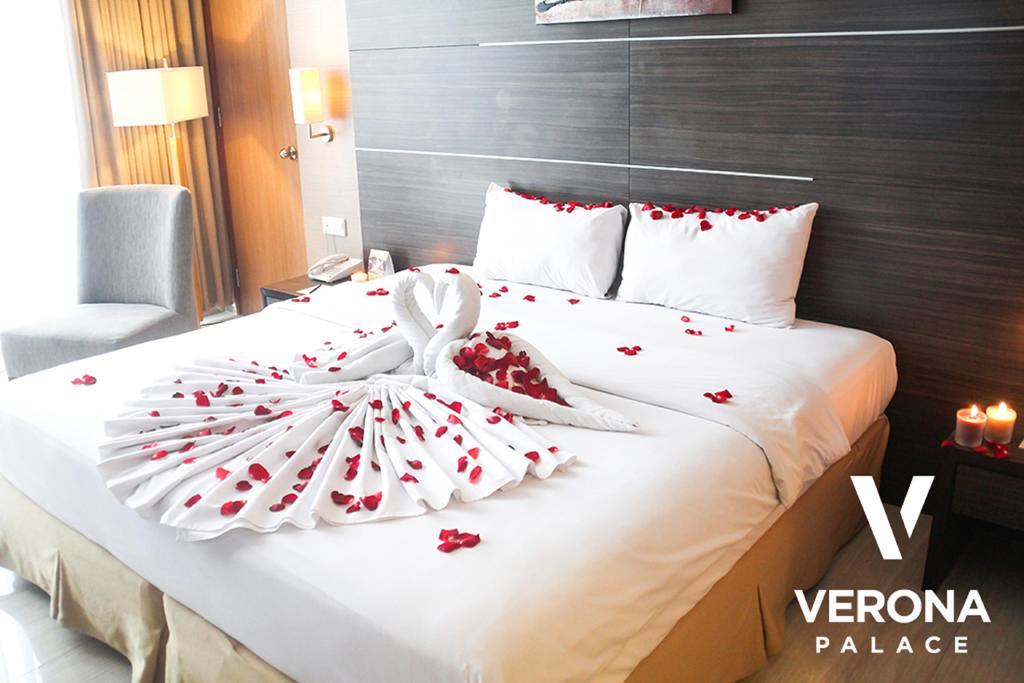 Verona Palace Hotel Μπαντούνγκ Εξωτερικό φωτογραφία