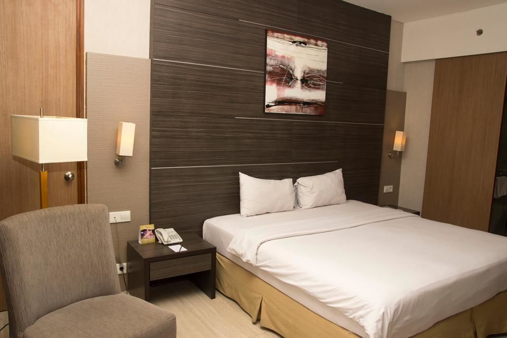 Verona Palace Hotel Μπαντούνγκ Εξωτερικό φωτογραφία
