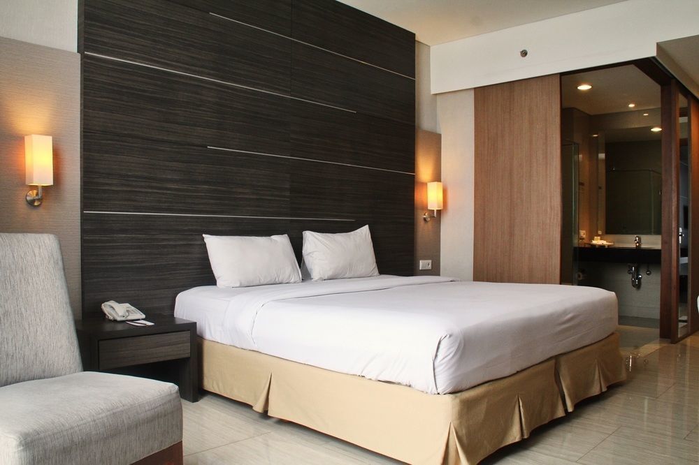 Verona Palace Hotel Μπαντούνγκ Εξωτερικό φωτογραφία