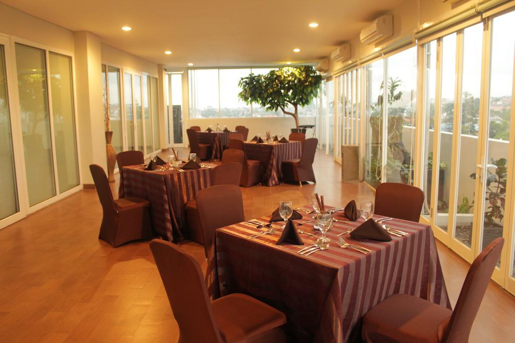 Verona Palace Hotel Μπαντούνγκ Εξωτερικό φωτογραφία